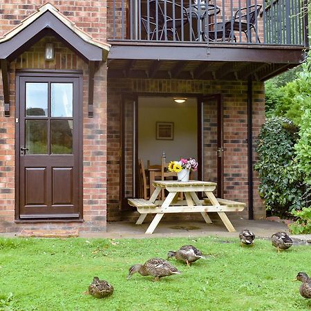 Quackers Vila Whitby Exterior foto